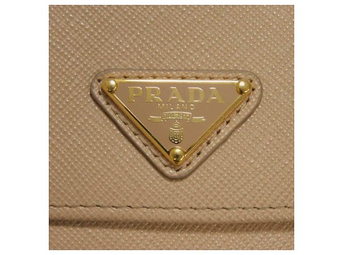 Prada Saffiano Lux Long Wallet in Beige - Ansicht 14