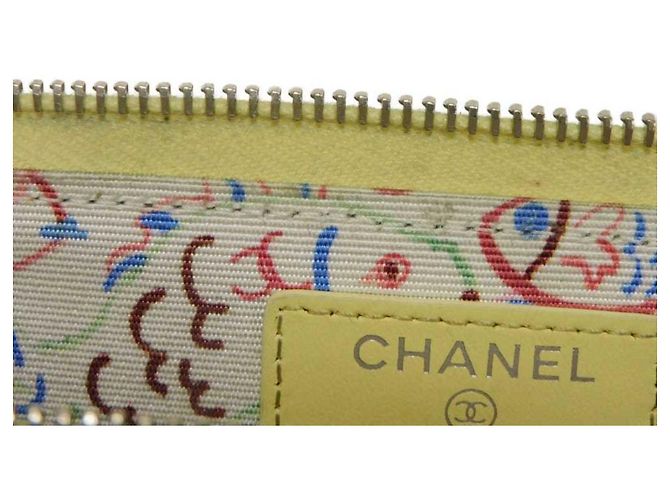 Monedero Matelassé Chanel Amarillo - vista 10