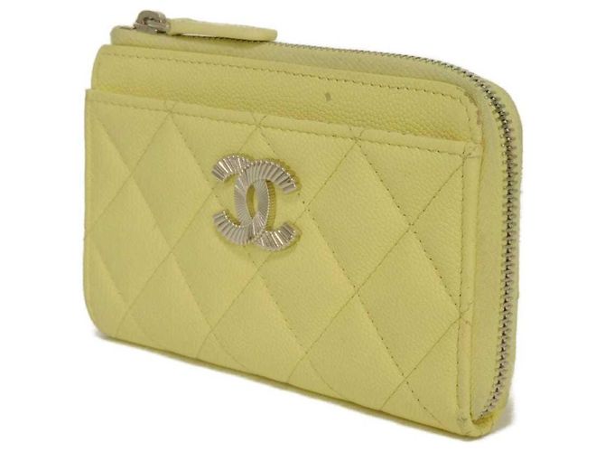 Monedero Matelassé Chanel Amarillo - vista 2