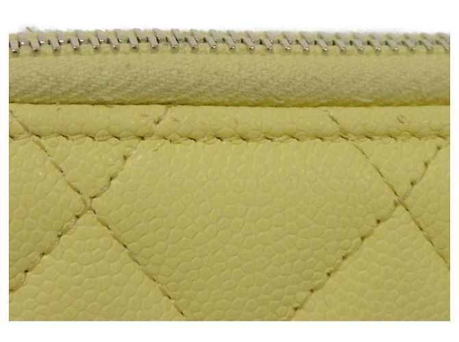 Monedero Matelassé Chanel Amarillo - vista 22