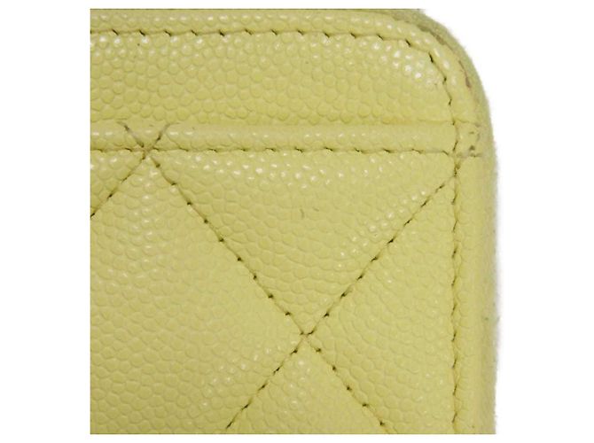 Monedero Matelassé Chanel Amarillo - vista 29