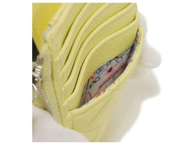 Monedero Matelassé Chanel Amarillo - vista 33