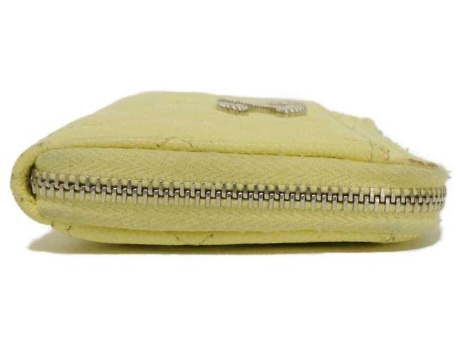 Monedero Matelassé Chanel Amarillo - vista 34