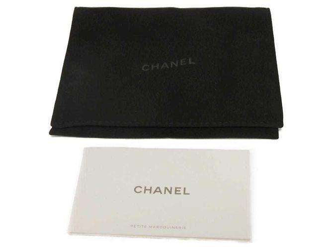 Monedero Matelassé Chanel Amarillo - vista 36