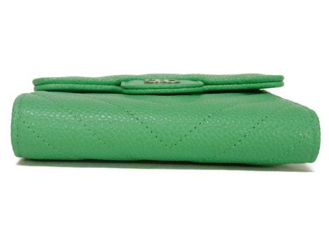 Cartera tríptico Chanel Classic Small Flap Verde claro - vista 18