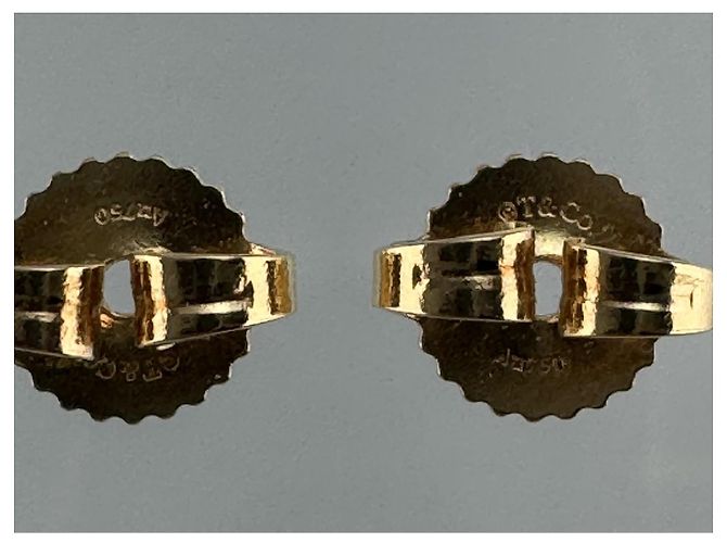 Tiffany & Co. Orecchini T Smile Mini Oro Giallo D'oro - vista 11