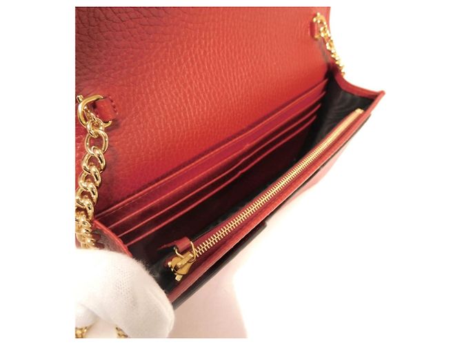 Clutch Gucci GG Marmont Chain Logo in pelle di vitello Rosso - vista 4