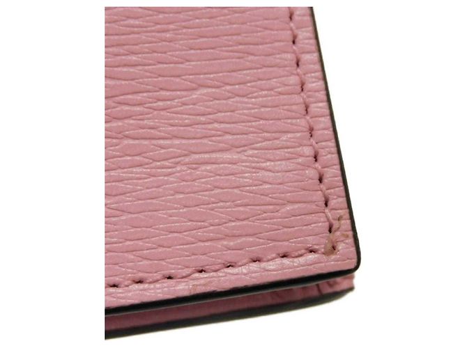 Gucci Bi-fold Wallet in Hellrosa Pink - Ansicht 10