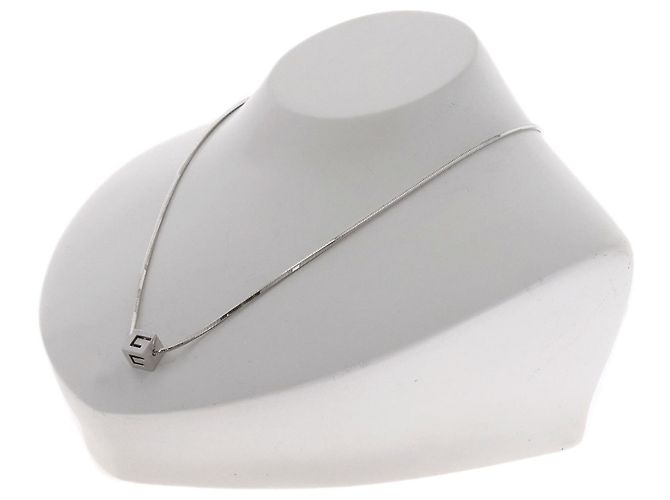 Collana Gucci Logo Cube in oro bianco 18K - vista 4