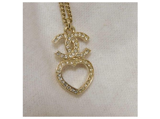Collana Chanel con cuore in strass D'oro - vista 4
