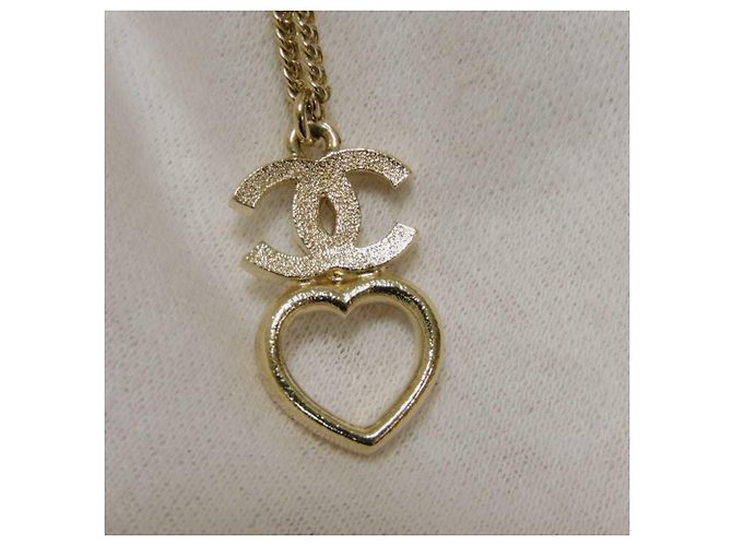 Collana Chanel con cuore in strass D'oro - vista 5