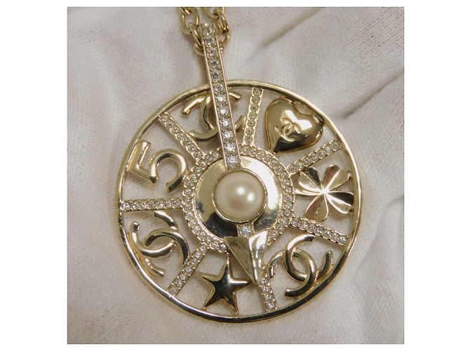 Collana con pendente da donna Chanel D'oro Crudo - vista 4