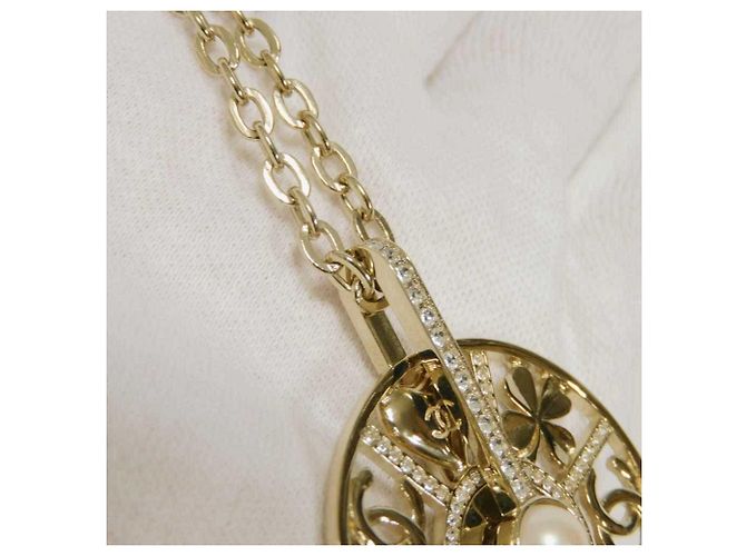 Collana con pendente da donna Chanel D'oro Crudo - vista 6