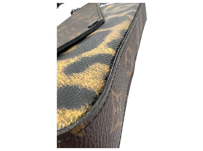Borsa a tracolla Louis Vuitton Leopard Felicie Marrone - vista 6