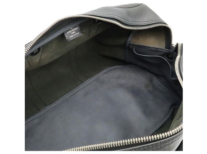 Borsa Boston Louis Vuitton Taiga Nero - vista 5