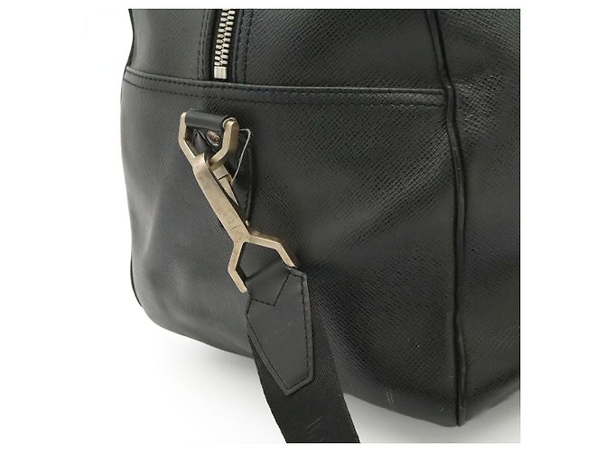 Borsa Boston Louis Vuitton Taiga Nero - vista 6