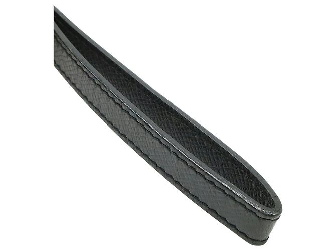 Clutch Louis Vuitton Taiga Nero - vista 8