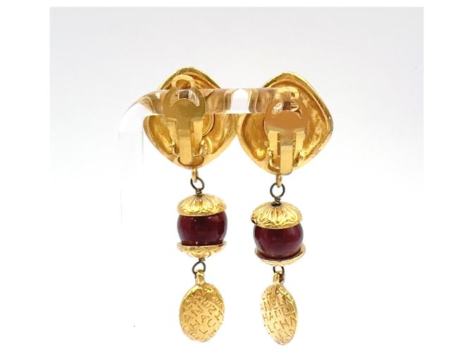 Orecchini Chanel Gripoix Mademoiselle Gold D'oro Metallico - vista 3
