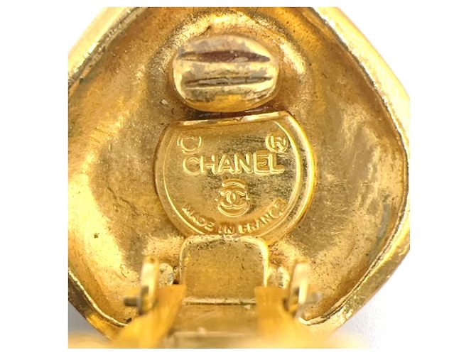 Orecchini Chanel Gripoix Mademoiselle Gold D'oro Metallico - vista 4