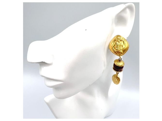 Orecchini Chanel Gripoix Mademoiselle Gold D'oro Metallico - vista 9