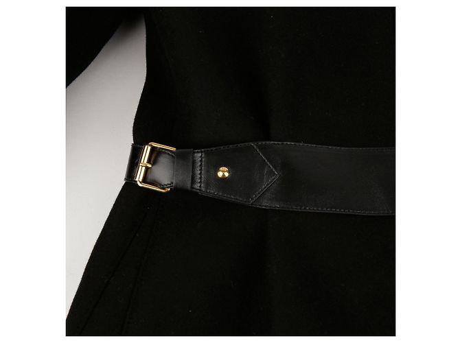Louis Vuitton Casaco evasê de lã preta com inserções de couro Preto - vista 9