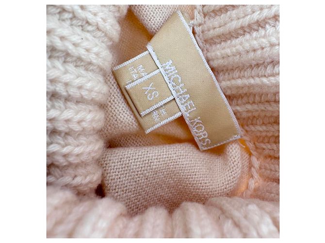 Haut sans manches en maille à col roulé Michael Kors en cachemire beige - vue 5