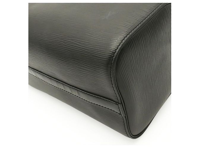Speedy Louis Vuitton Epi Handbag Black - view 3