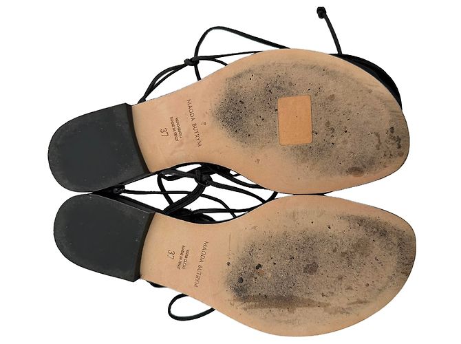 Sandali piatti Magda Butrym con applicazioni floreali in pelle nera - vista 5