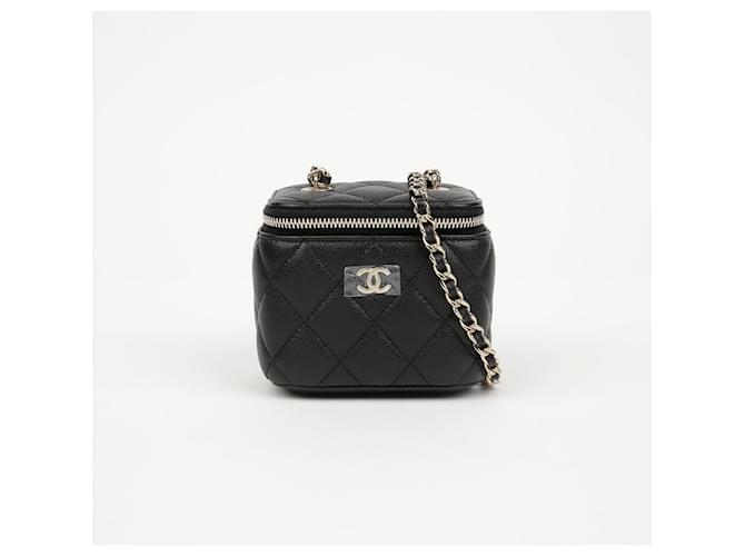 Chanel Borsa Vanity Classic Caviar Mirror Nera e Oro Nero - vista 2