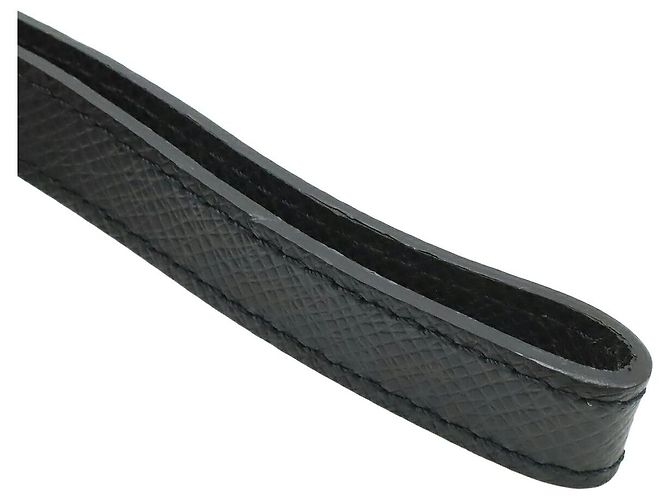 Clutch Louis Vuitton Taiga Nero - vista 9