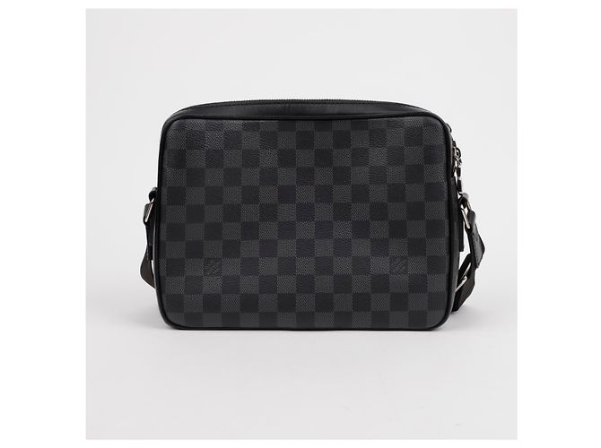 Louis Vuitton Borsa a tracolla Troca De Pm Messenger Shoulder Crossbody Nero - vista 3