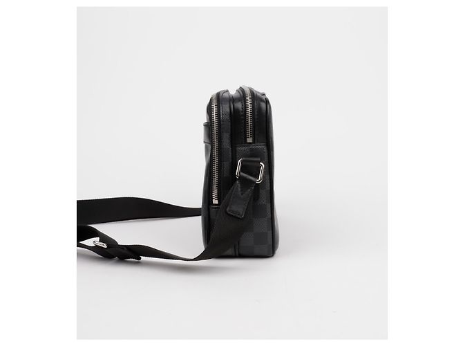 Louis Vuitton Borsa a tracolla Troca De Pm Messenger Shoulder Crossbody Nero - vista 4