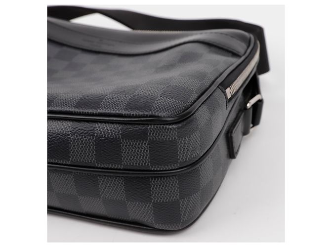 Louis Vuitton Borsa a tracolla Troca De Pm Messenger Shoulder Crossbody Nero - vista 9