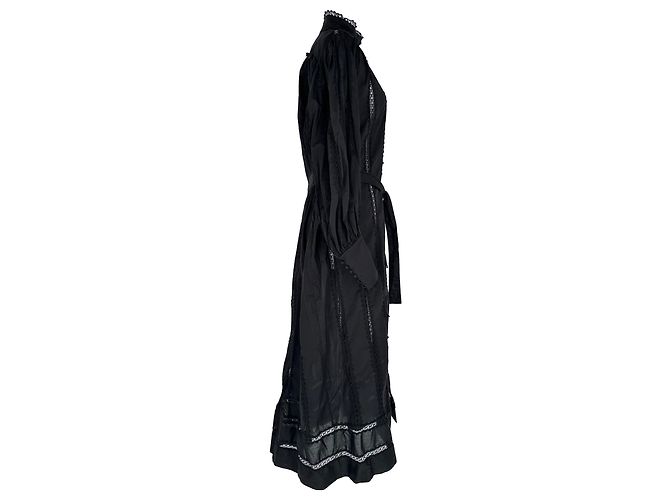 Conjunto de vestido midi com cinto e gola alta em algodão preto da Zimmermann - vista 2
