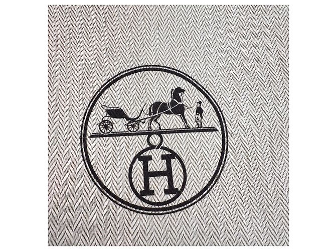 Hermès Sandali Oran H in pelle nera Stampa python - vista 15