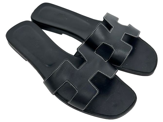 Hermès Sandali Oran H in pelle nera Stampa python - vista 5