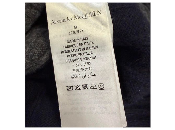 Alexander McQueen Strickbluse mit Puffärmeln aus schwarzer Wolle - Ansicht 8