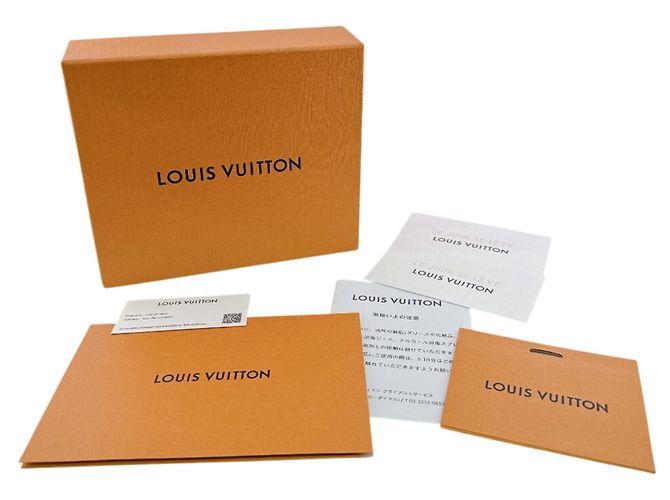 Cartera tríptico Louis Vuitton en Monogram Empreinte Beige Monograma - vista 17