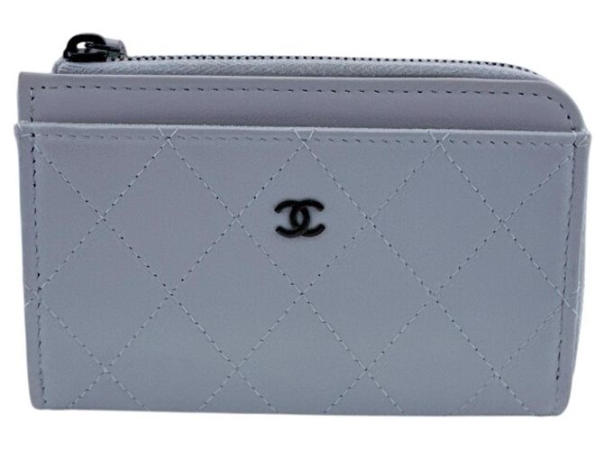 Louis Vuitton Zippy Wallet in Damier Canvas White Red Damier ebene - view 12