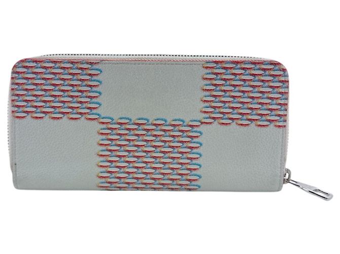 Louis Vuitton Zippy Wallet in Damier Canvas White Red Damier ebene - view 2