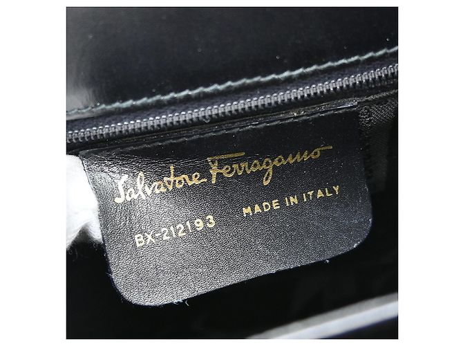 Salvatore Ferragamo Gancini Convertible Top Handle Leather Medium - vue 4
