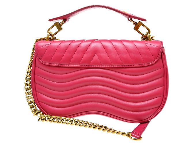 Louis Vuitton New Wave em couro acolchoado MM Rosa - vista 2