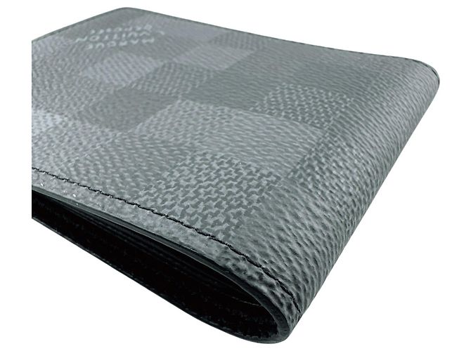 Slender Louis Vuitton Black Damier Canvas Bi-fold Wallet - view 6