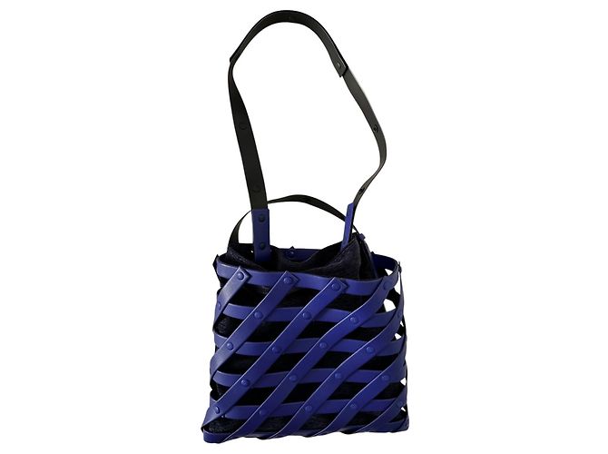 Bolso Issey Miyake Spiral Grid 38 - Ultra Violet Azul Morado oscuro - vista 4