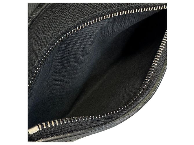 Pochette Louis Vuitton Neo Pavel Second Pouch Clutch Bag Nero Grigio - vista 9