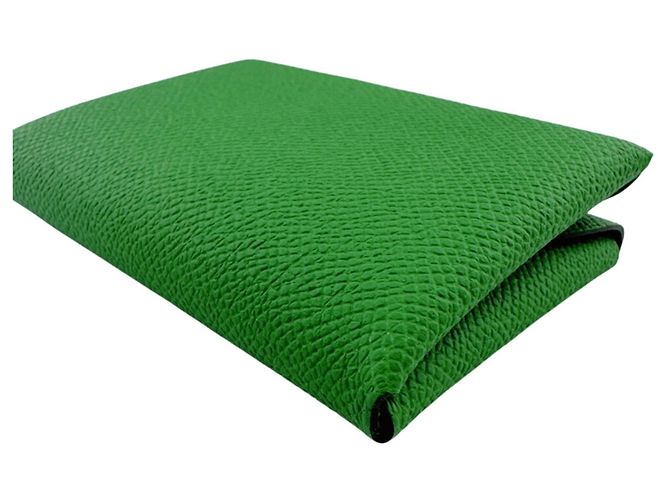 Hermès Cartera para tarjetas Hermes Calvi Duo en verde - vista 6