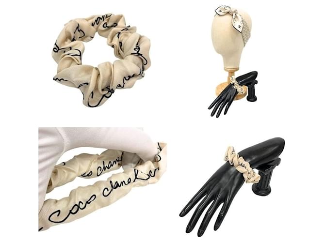 Set di foulard in seta avorio Chanel Crudo - vista 3