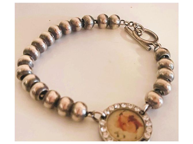 Iconico bracciale vintage DOLCE & GABBANA con cammeo, cristalli, perla, charms Argento Multicolore - vista 10