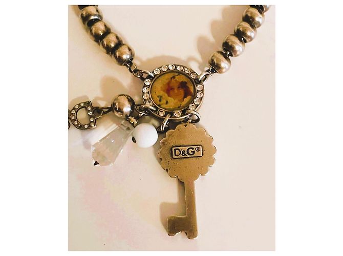 Iconico bracciale vintage DOLCE & GABBANA con cammeo, cristalli, perla, charms Argento Multicolore - vista 6
