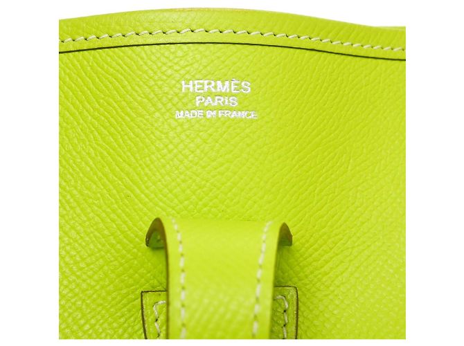 Hermès Borsa Hermes Evelyne Gen III Clemence PM Verde - vista 4